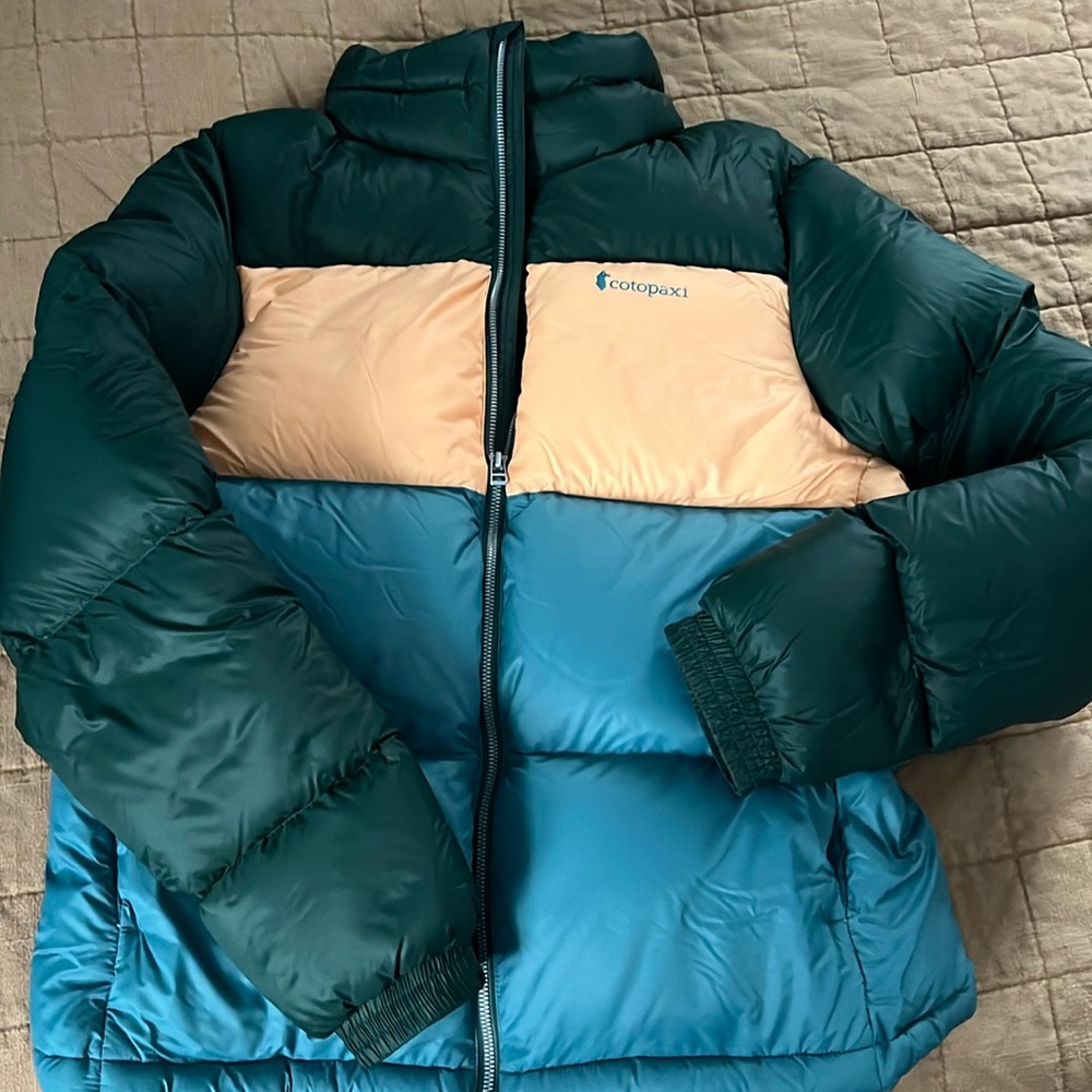 Cotopaxi solazo jacket Women’s L